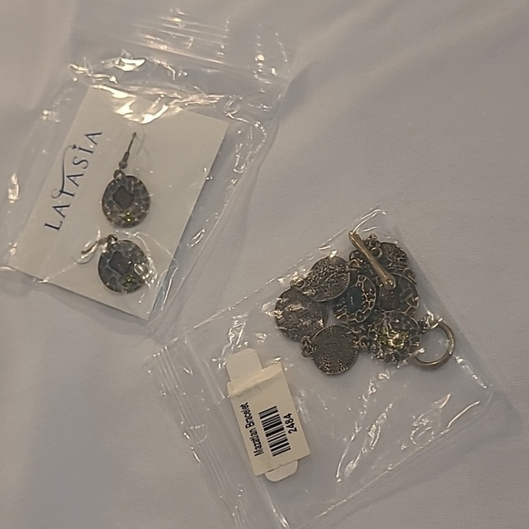 LATASIA Retired Mazatlan Circular Bracelet and Earrings Set, Never Worn - Picture 13 of 16